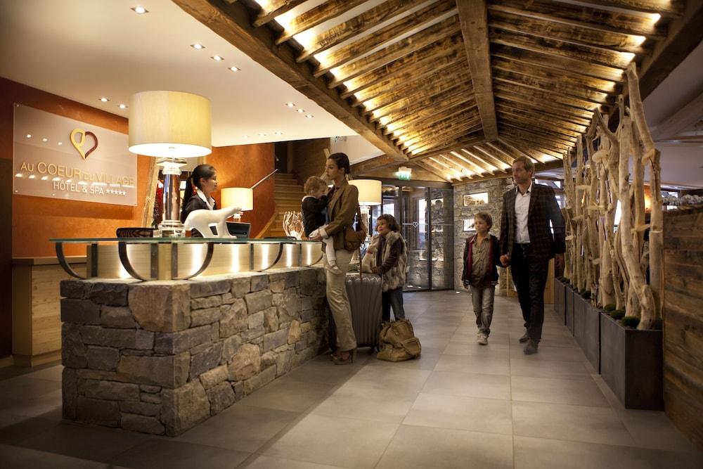 Au Coeur Du Village La Clusaz Eksteriør billede