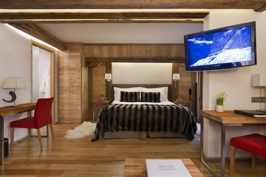 Au Coeur Du Village La Clusaz Eksteriør billede